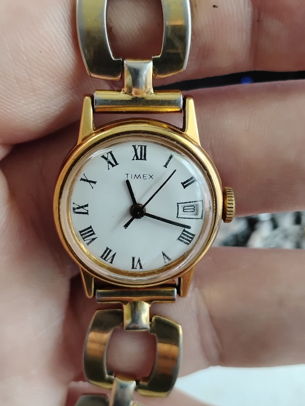 Timex Women's Gold Tone Link Bracelet Watch - White Dial
